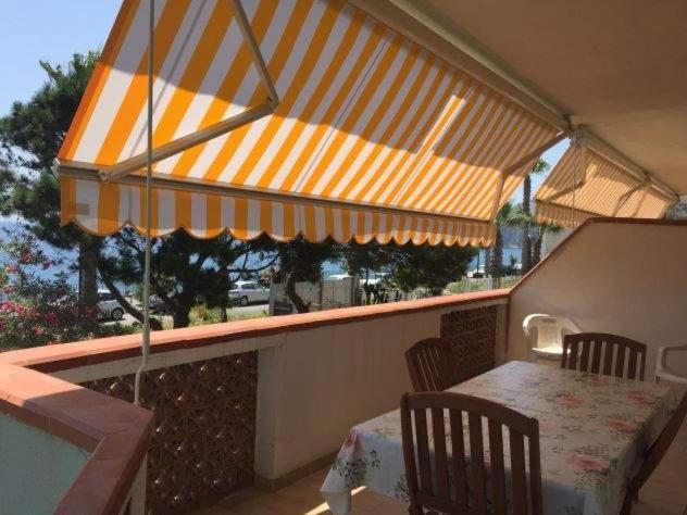 Le Zagare Apartments Sant'Alessio Siculo Exterior photo